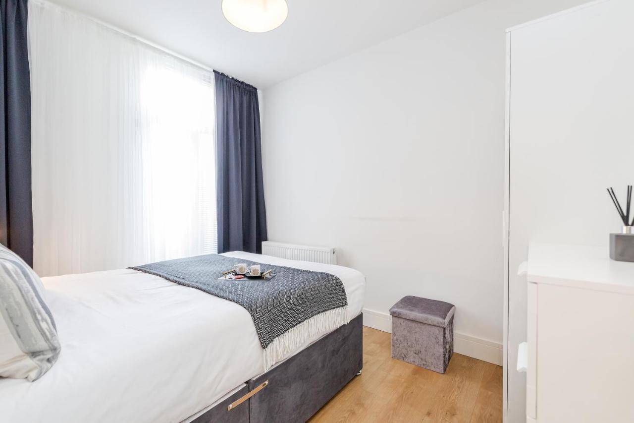 2 Bedrooms Serviced Apartment Excel Exhibition Centre, O2 Arena, Stratford Olympic City, Forest Gate, Central Londra Dış mekan fotoğraf